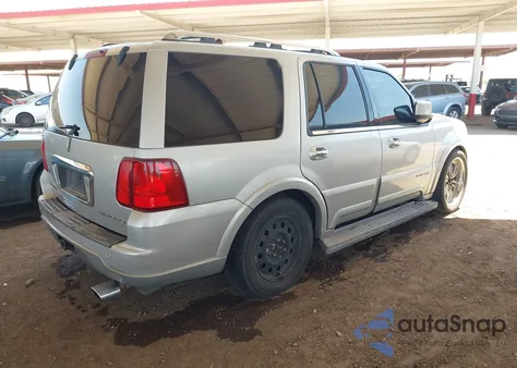 2003 Lincoln Navigator z USA, uszkodzony, nr VIN 5LMFU27RX3LJ37120